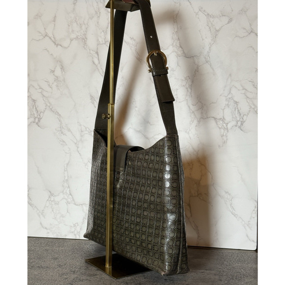 SALVATORE FERRAGAMO Logo Gancini Handbag Embossing Leather Brown Large Rare - Picture 6 of 16